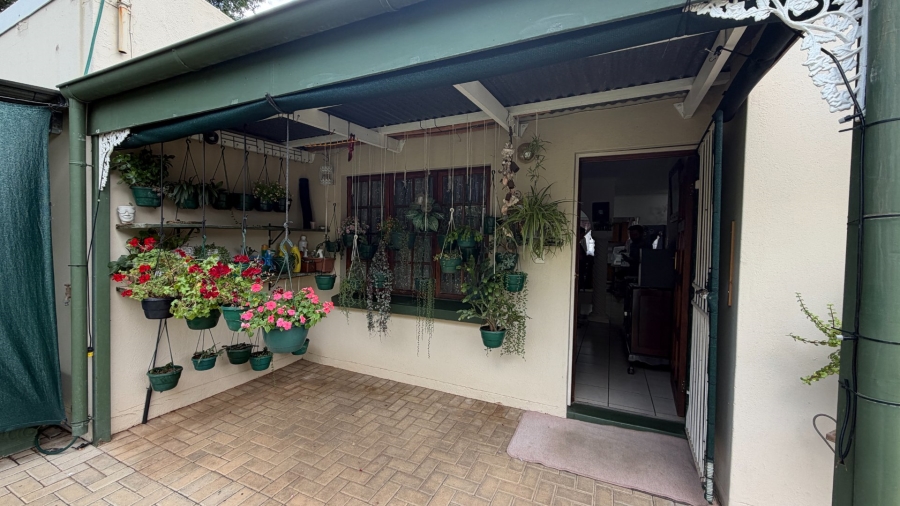 3 Bedroom Property for Sale in Miederpark North West